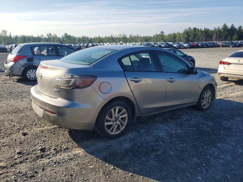 Mazda 3 2013 — Copart