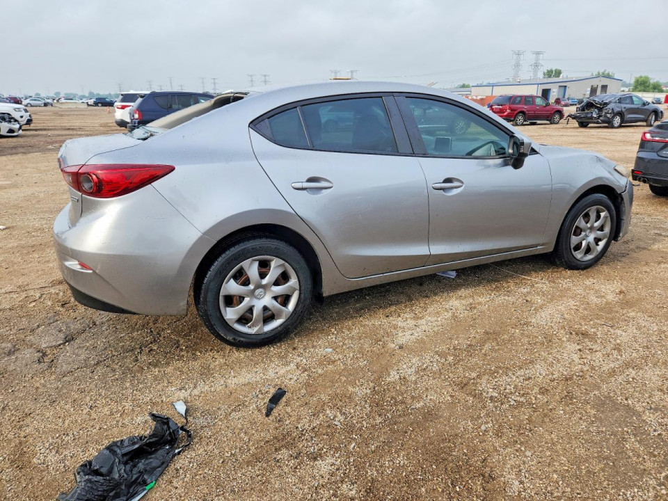 Mazda 3 2015 — Copart