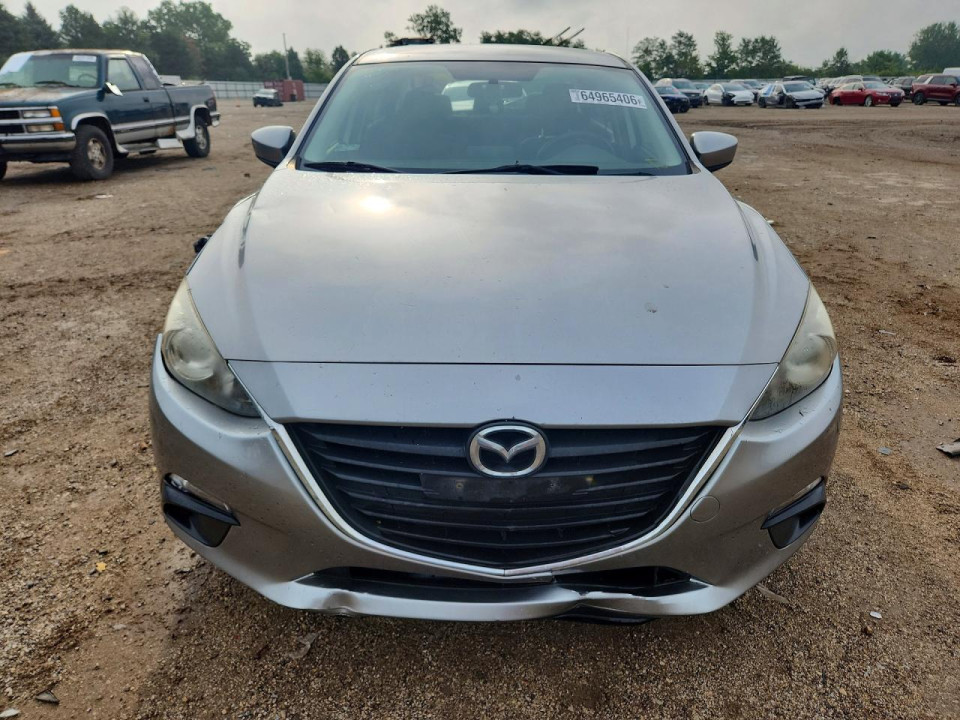 Mazda 3 2015 — Copart