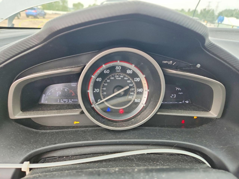 Mazda 3 2015 — Copart
