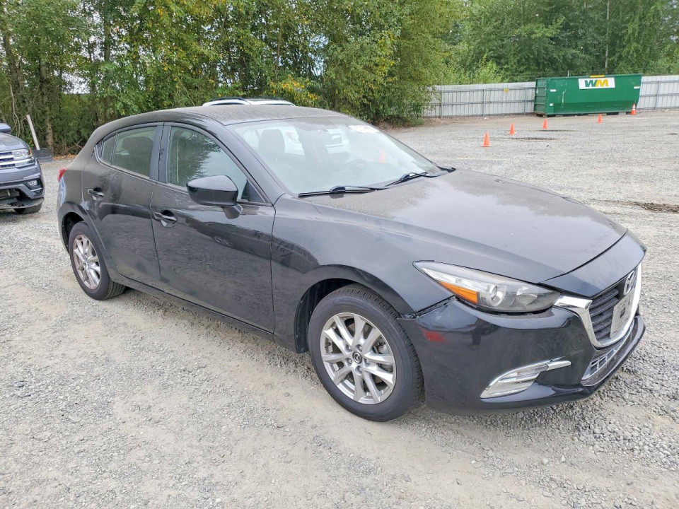 Mazda 3 2017 — Copart