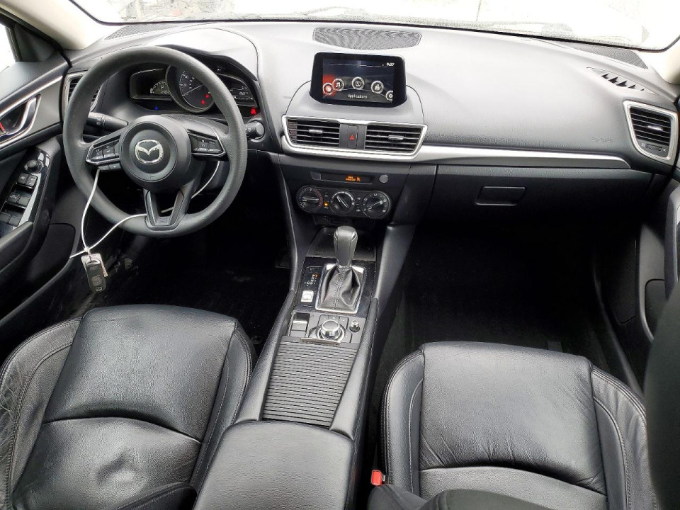 Mazda 3 2017 — Copart