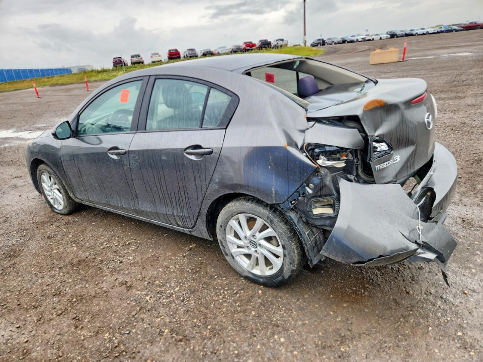 Mazda 3 2013 — Copart