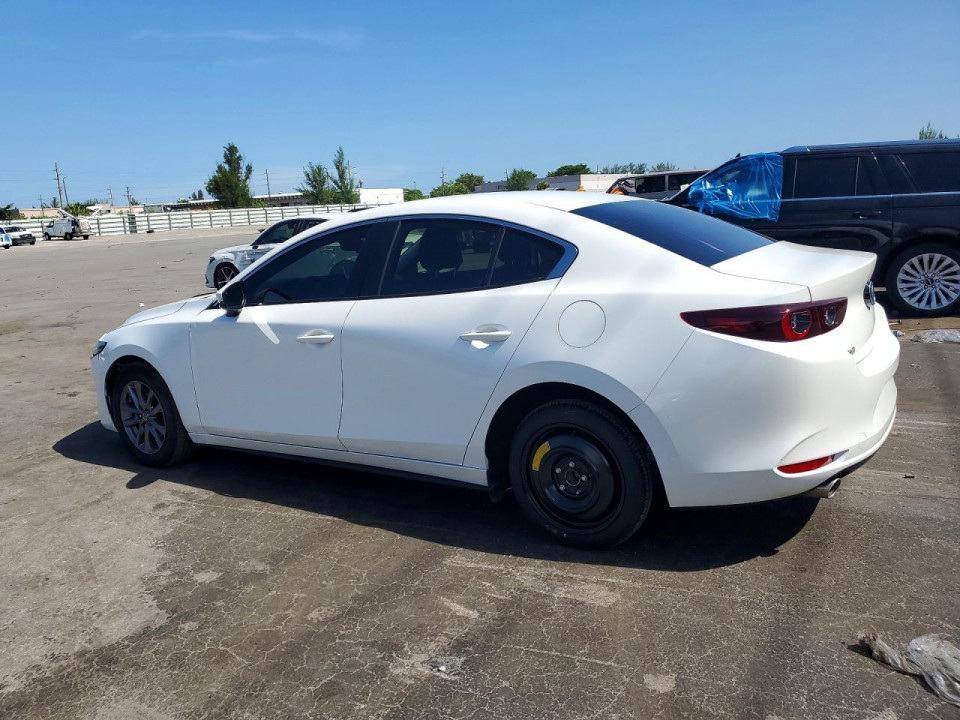 Mazda 3 2024 — Copart