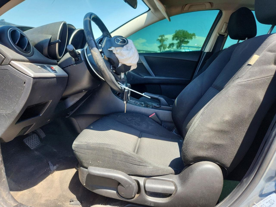 Mazda 3 2012 — Copart
