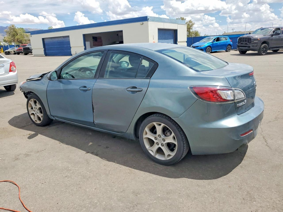 Mazda 3 2012 — Copart