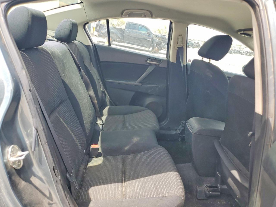 Mazda 3 2012 — Copart