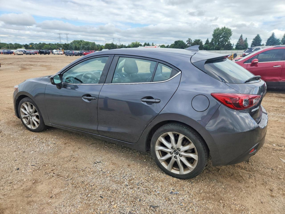 Mazda 3 2016 — Copart