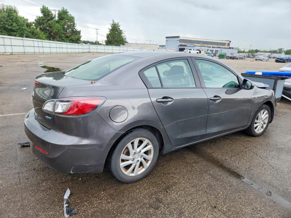 Mazda 3 2012 — Copart