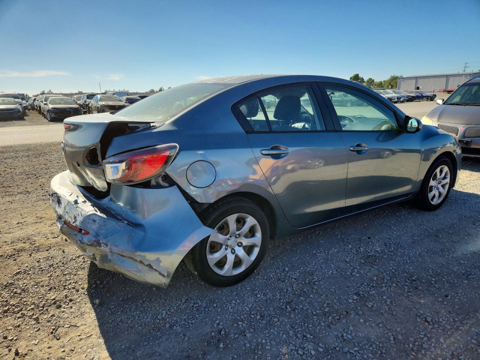 Mazda 3 2013 — Copart