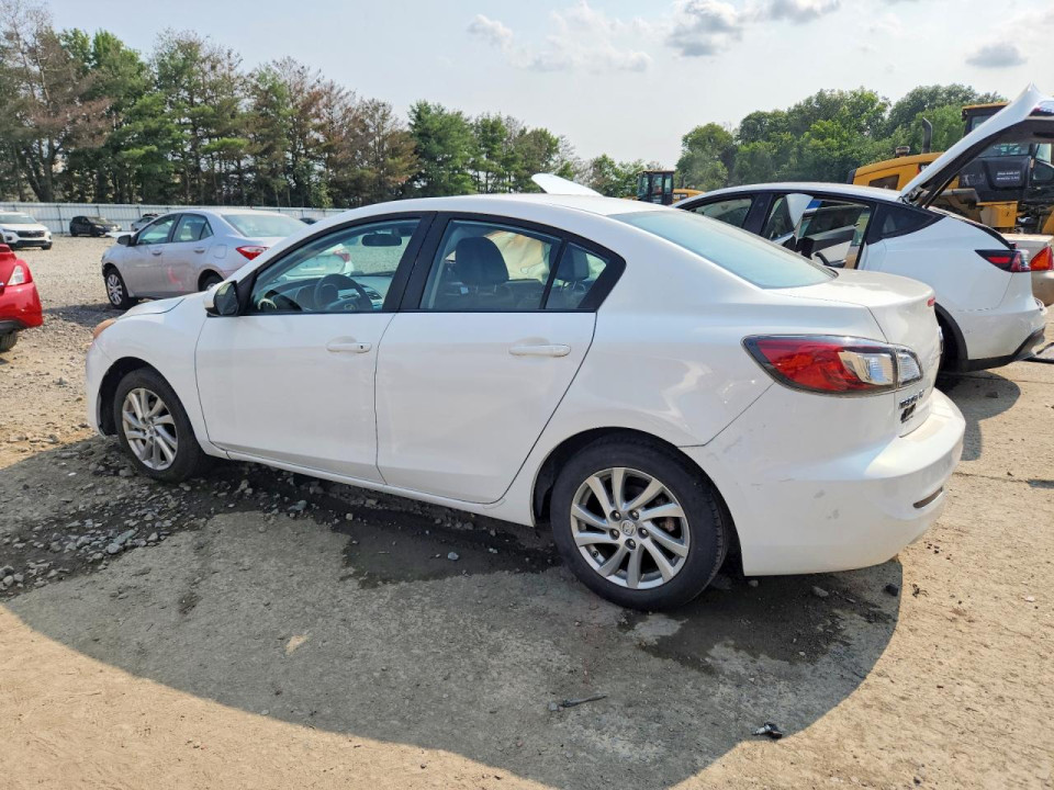 Mazda 3 2012 — Copart