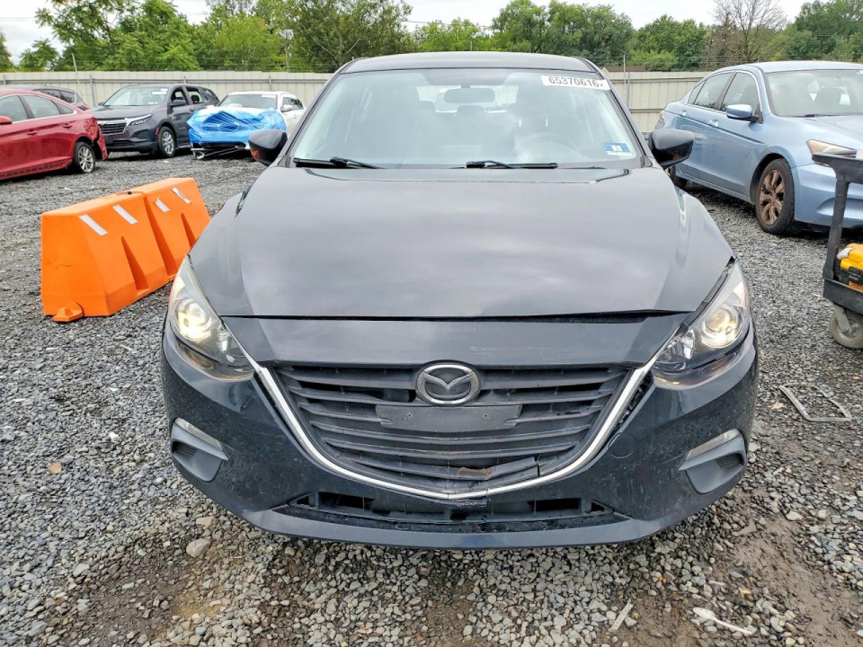 Mazda 3 2016 — Copart