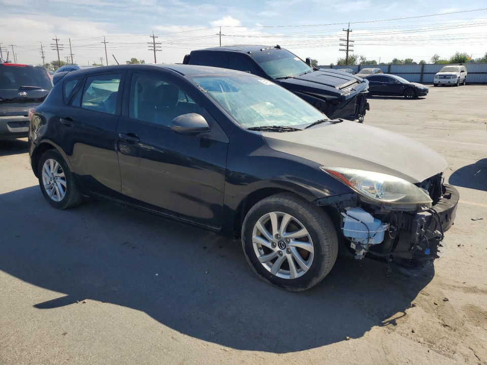 Mazda 3 2013 — Copart