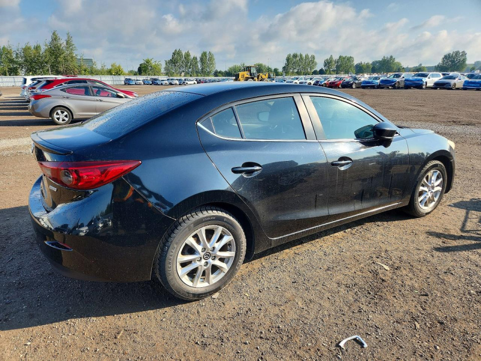 Mazda 3 2014 — Copart