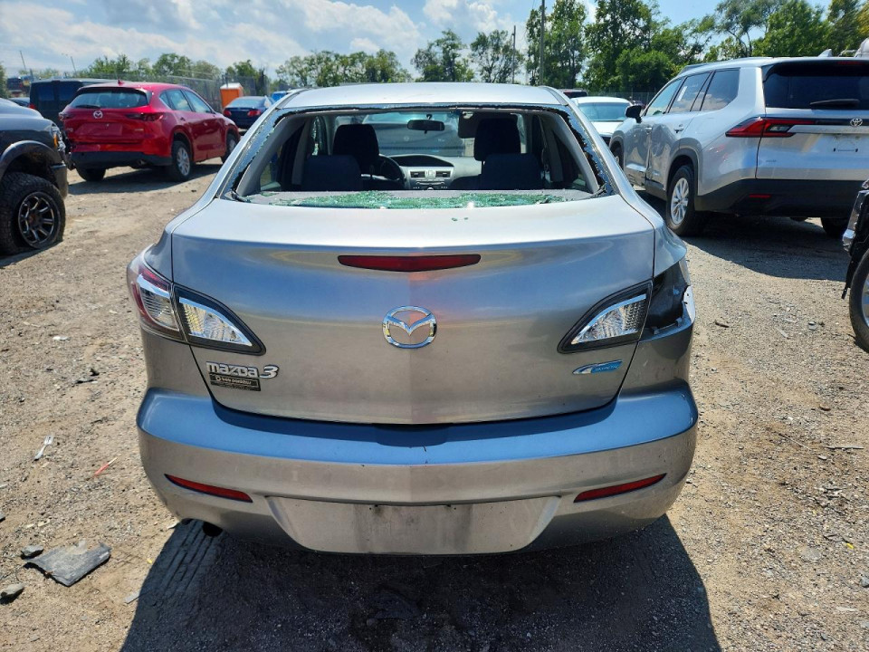 Mazda 3 2013 — Copart