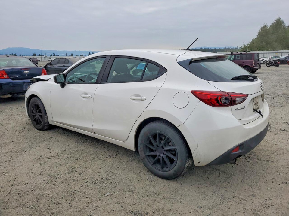 Mazda 3 2015 — Copart