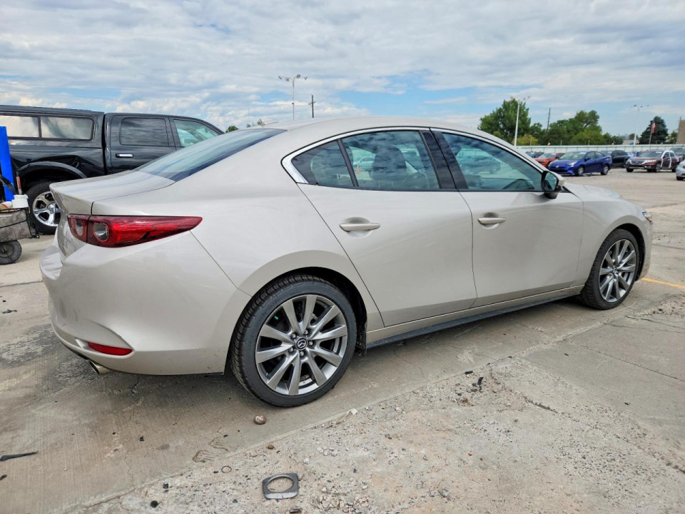 Mazda 3 2022 — Copart