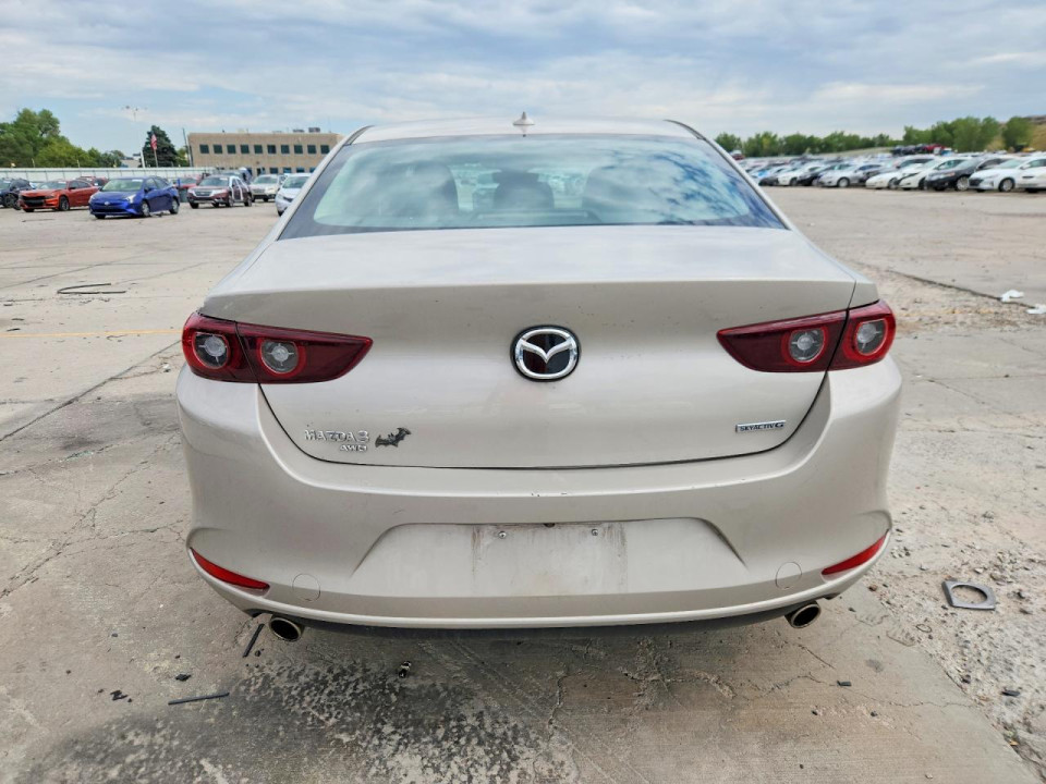 Mazda 3 2022 — Copart