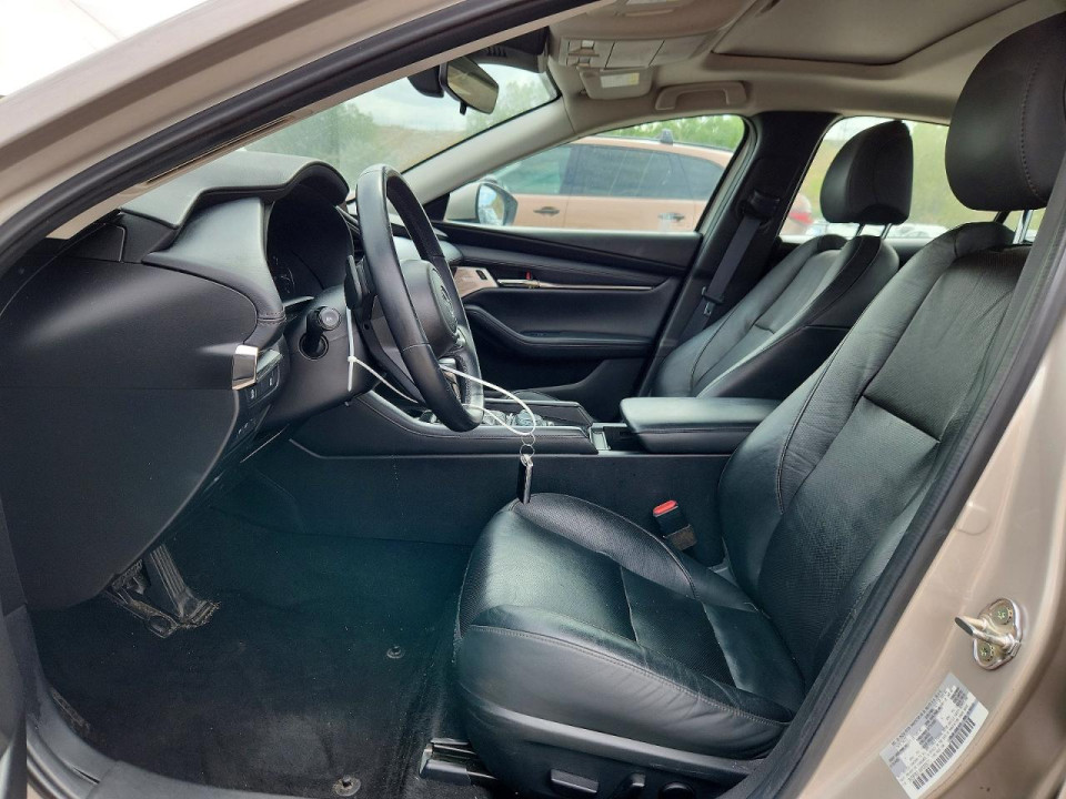 Mazda 3 2022 — Copart