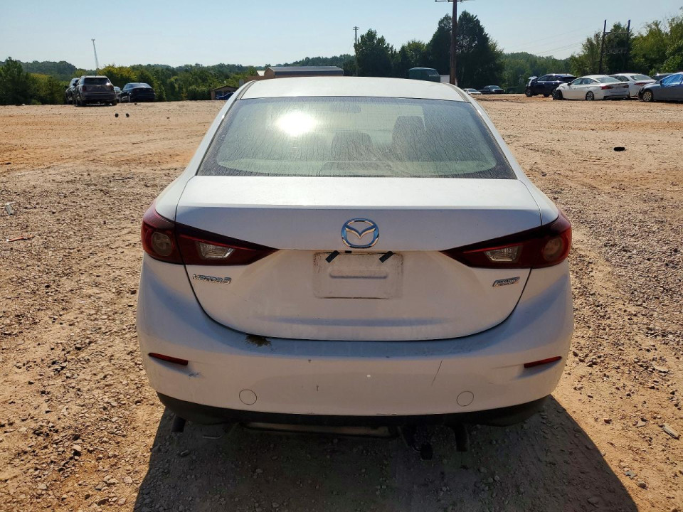 Mazda 3 2017 — Copart