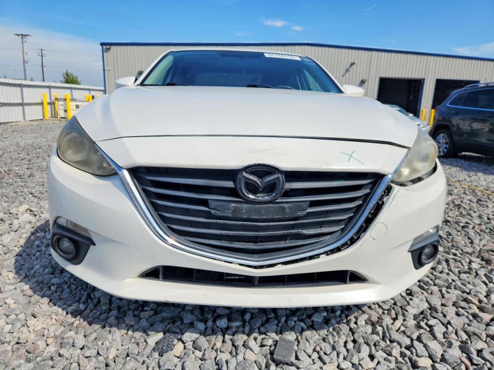Mazda 3 2015 — Copart