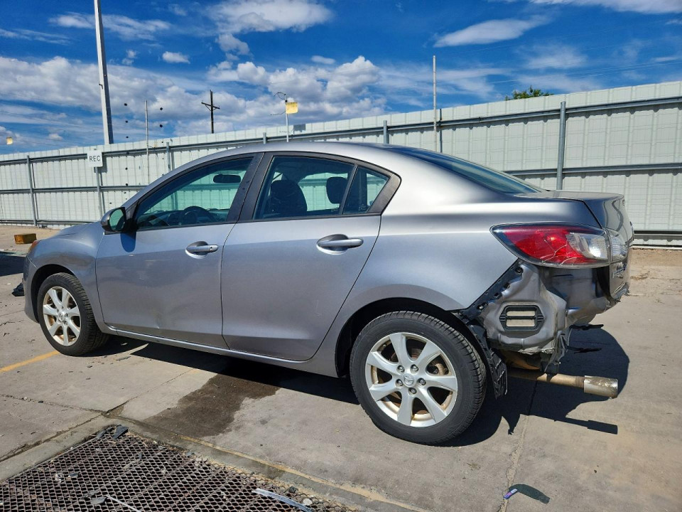 Mazda 3 2010 — Copart