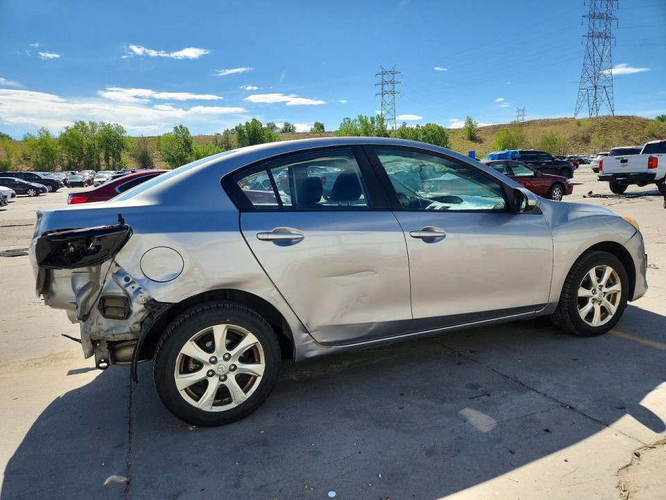 Mazda 3 2010 — Copart