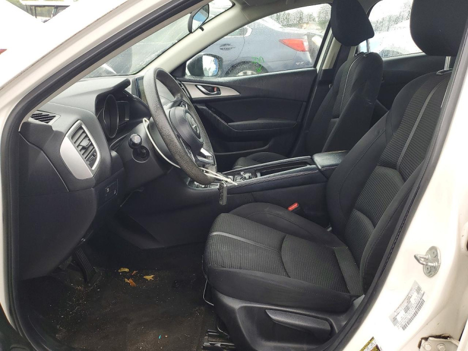 Mazda 3 2017 — Copart