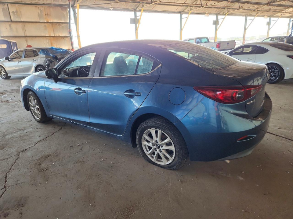 Mazda 3 2017 — Copart