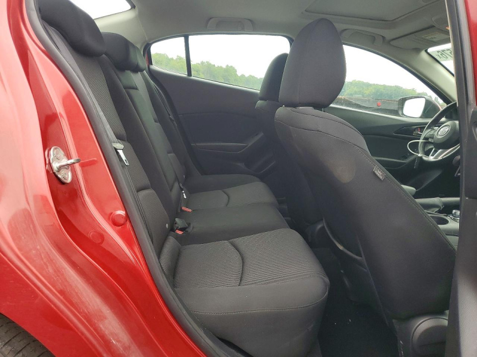 Mazda 3 2015 — Copart