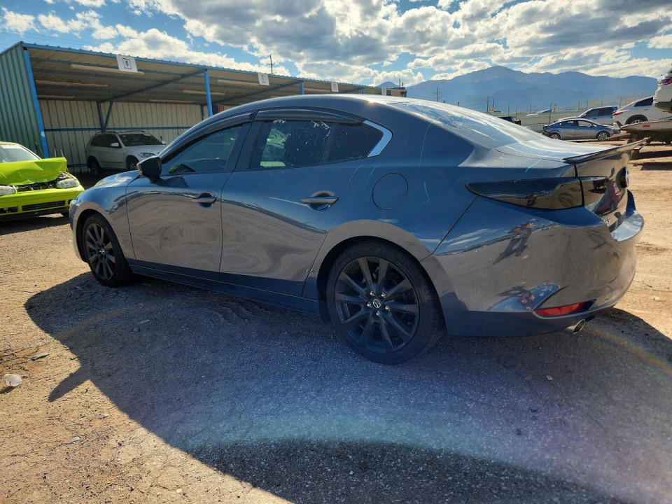 Mazda 3 2023 — Copart