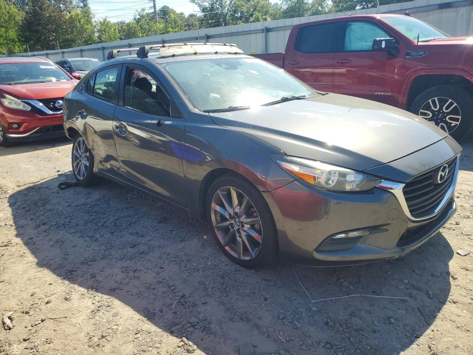Mazda 3 2018 — Copart