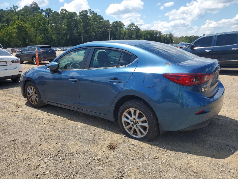 Mazda 3 2017 — Copart