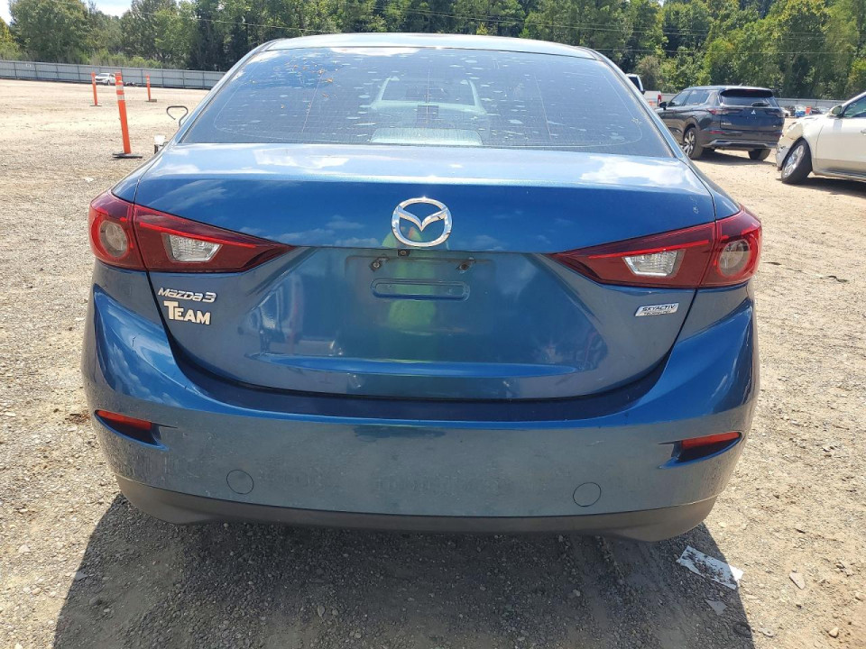 Mazda 3 2017 — Copart