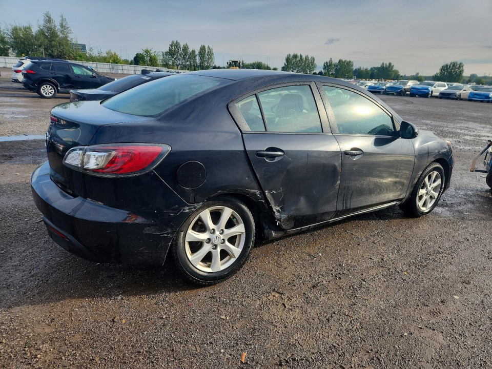 Mazda 3 2011 — Copart