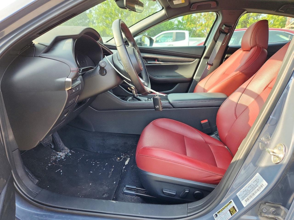 Mazda 3 2025 — Copart