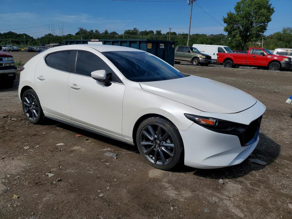 Mazda 3 2022 — Copart