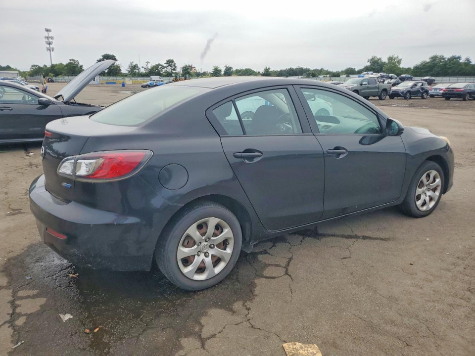 Mazda 3 2013 — Copart