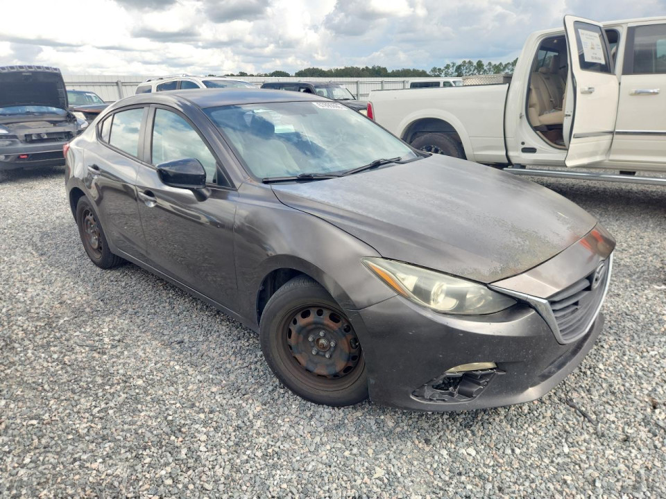 Mazda 3 2015 — Copart