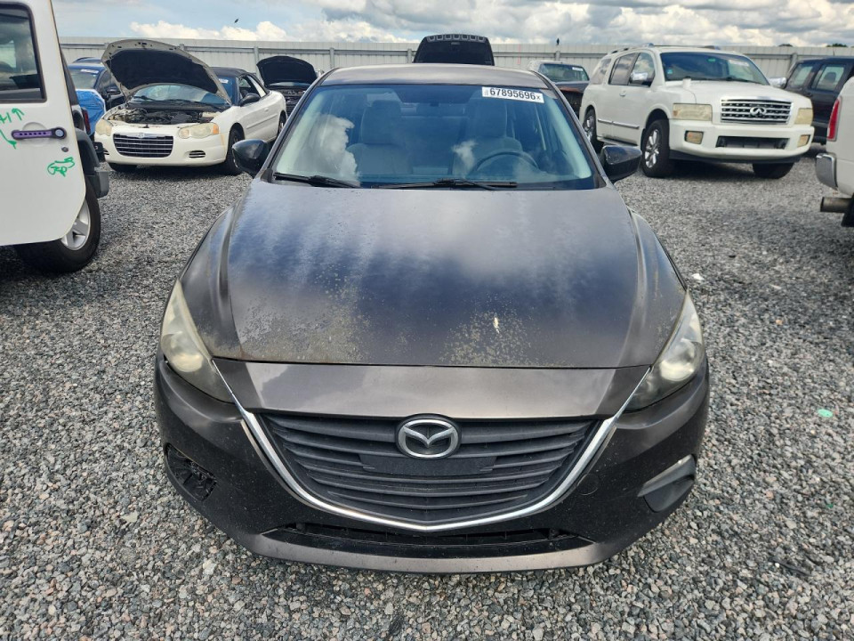 Mazda 3 2015 — Copart