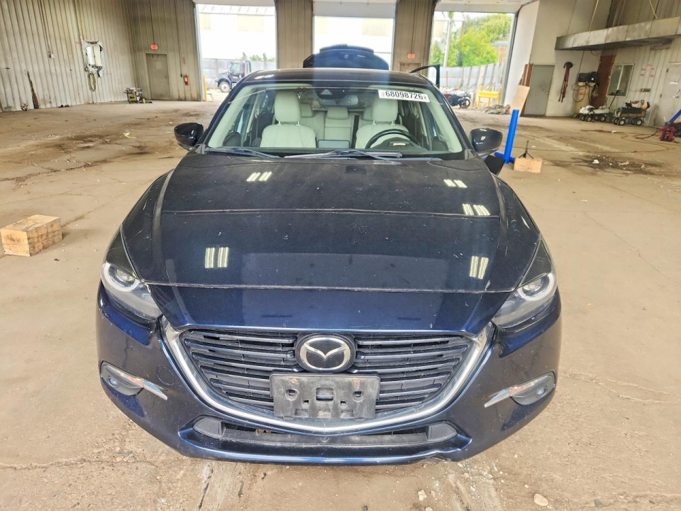 Mazda 3 2018 — Copart