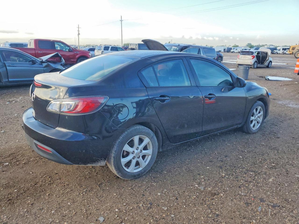 Mazda 3 2010 — Copart