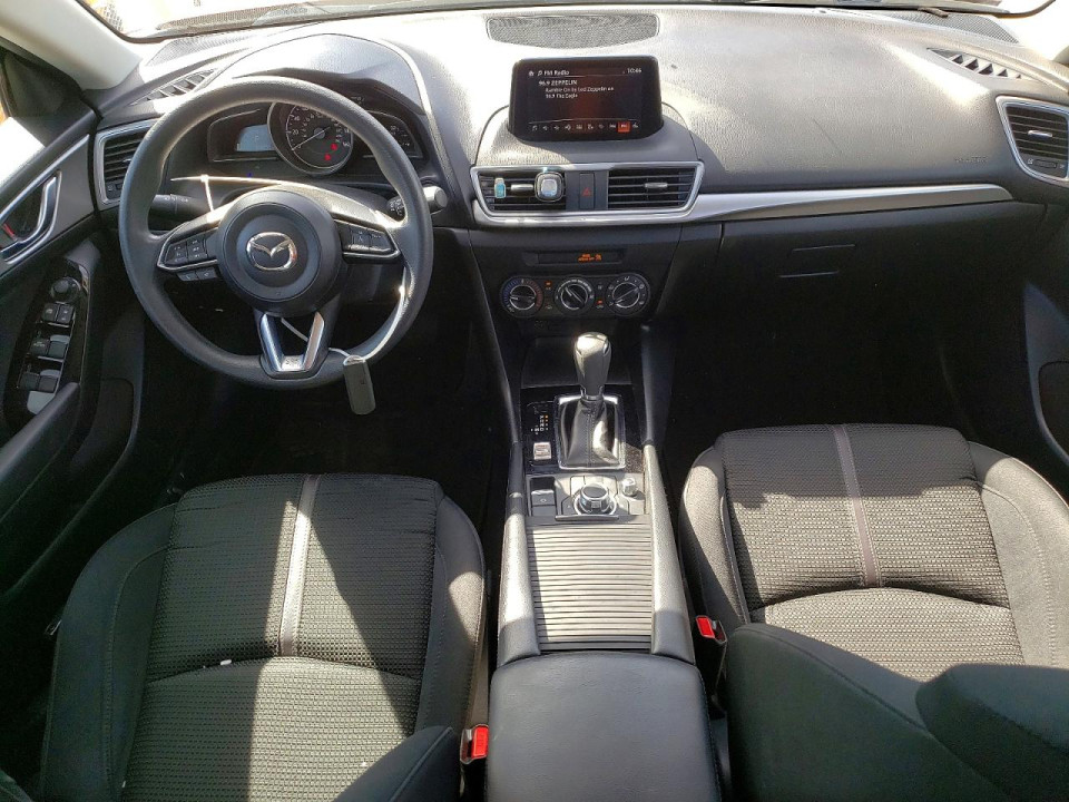 Mazda 3 2018 — Copart