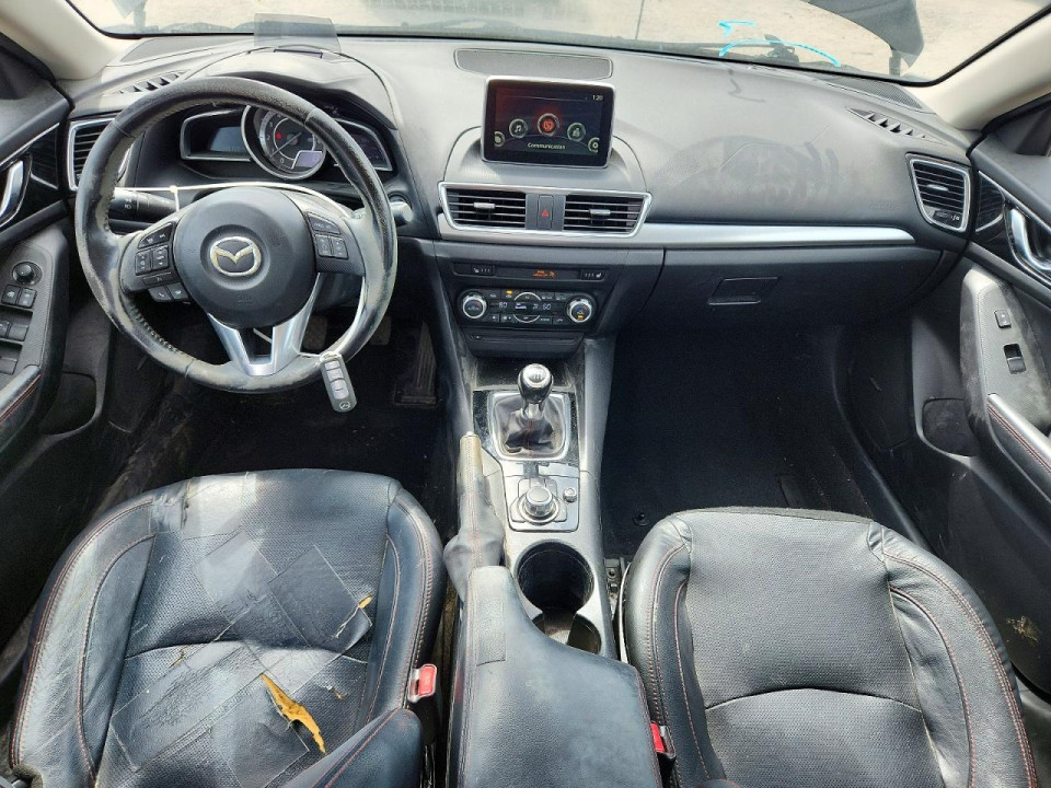 Mazda 3 2016 — Copart