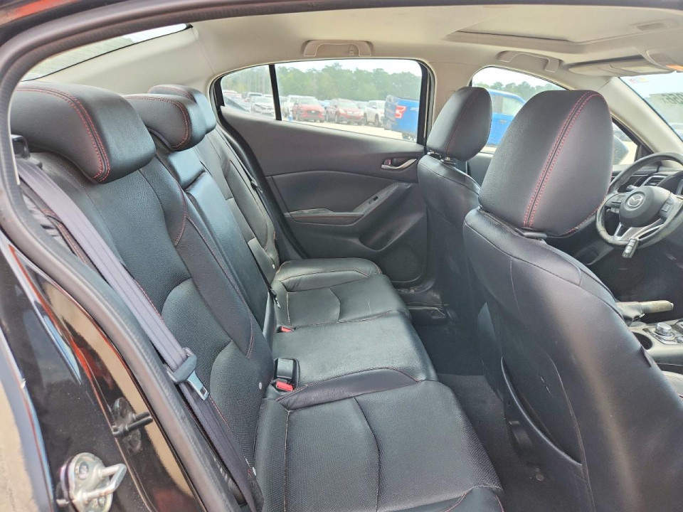 Mazda 3 2016 — Copart