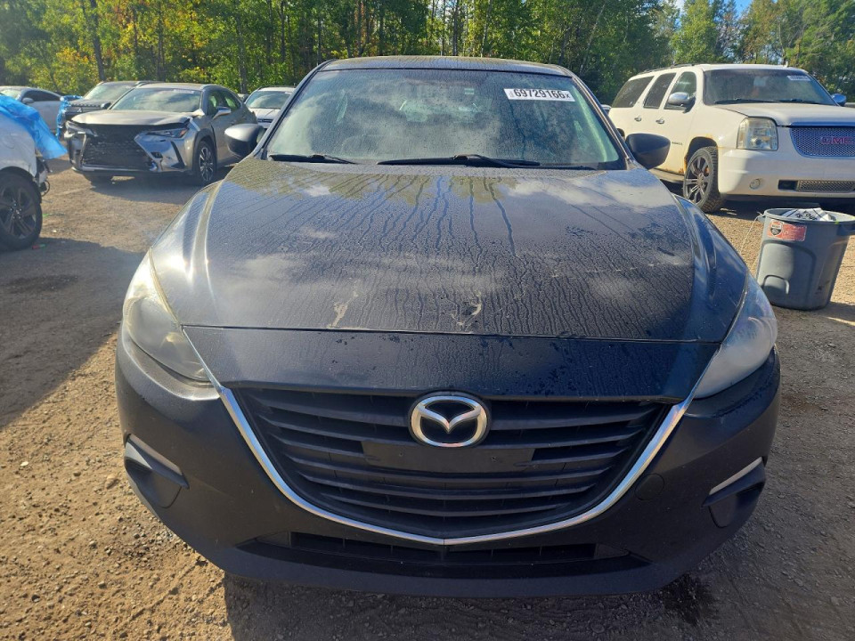 Mazda 3 2015 — Copart