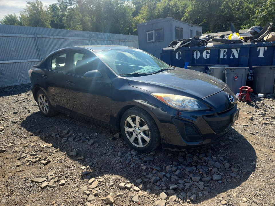 Mazda 3 2011 — Copart