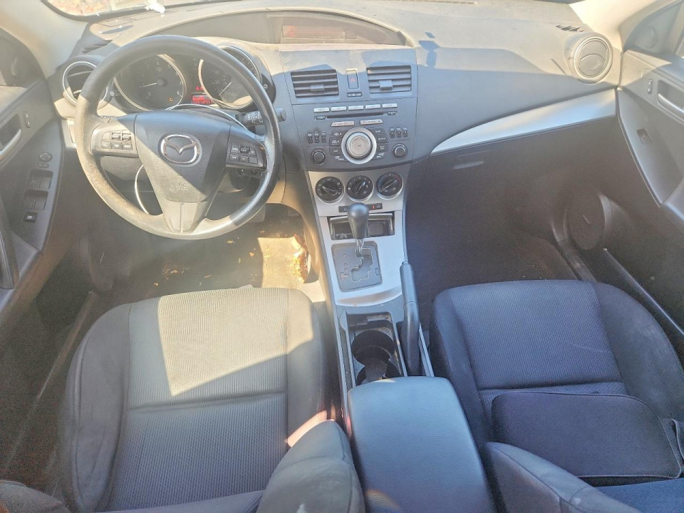 Mazda 3 2011 — Copart