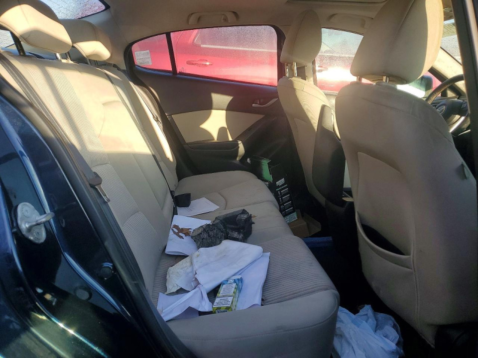 Mazda 3 2014 — Copart
