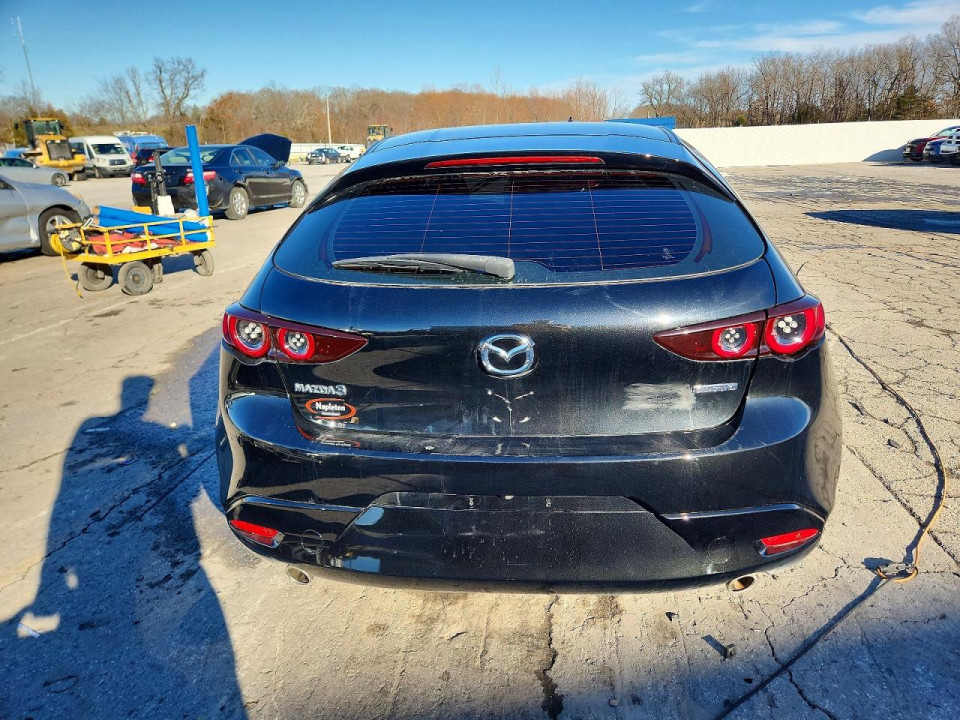 Mazda 3 2019 — Copart